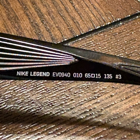 Nike LEGEND Men's Sunglasses EV0940 010 Black/Volt Swoosh Gray Lenses - Picture 6 of 9